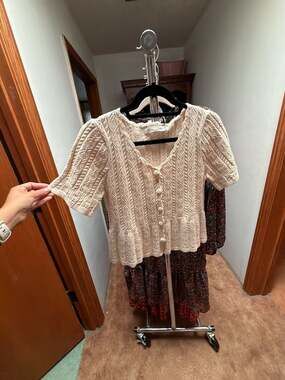 Hope Ave Cream Cable Knit Short Sleeve Peplum Top
